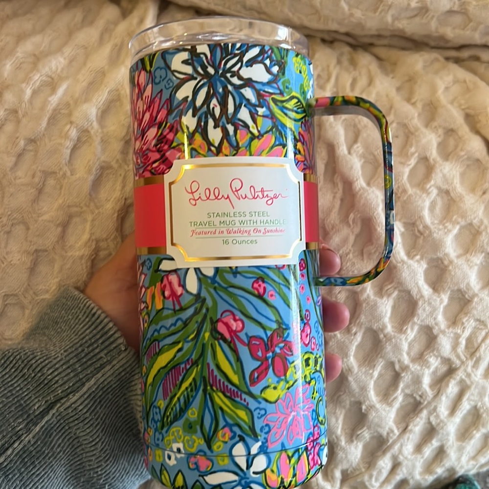 Lilly pulitzer travel mug with handle